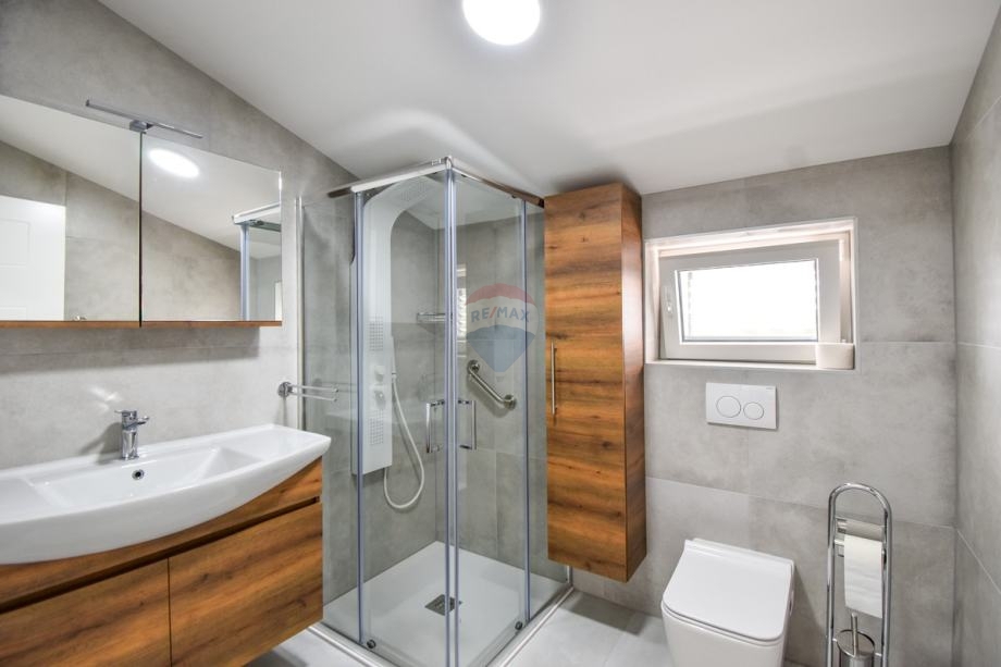 Casa Čista Mala, Vodice, 245m2