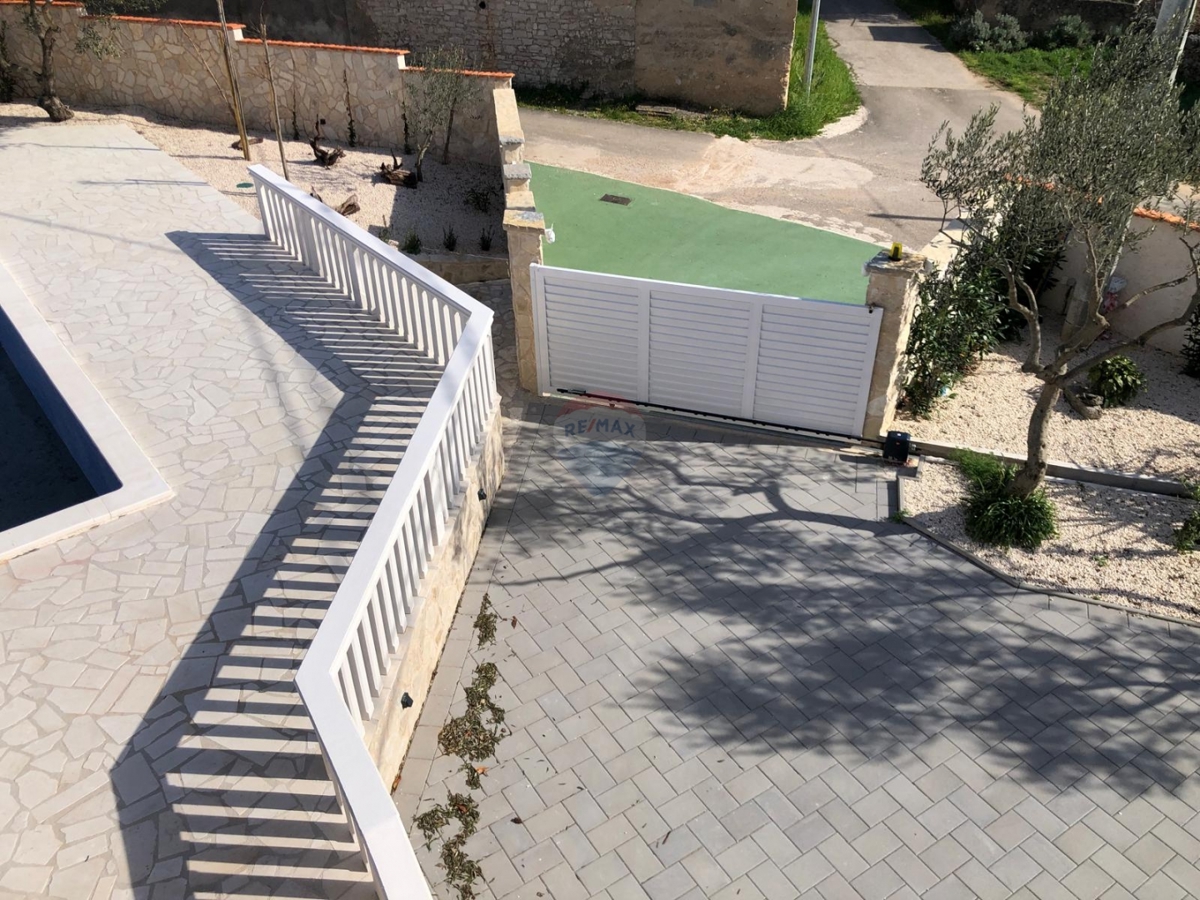 Casa Čista Mala, Vodice, 245m2