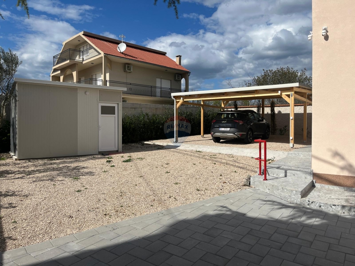 Casa Čista Mala, Vodice, 245m2