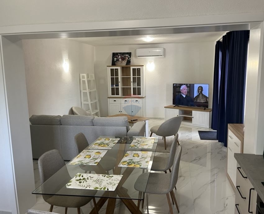 Casa Čista Mala, Vodice, 245m2