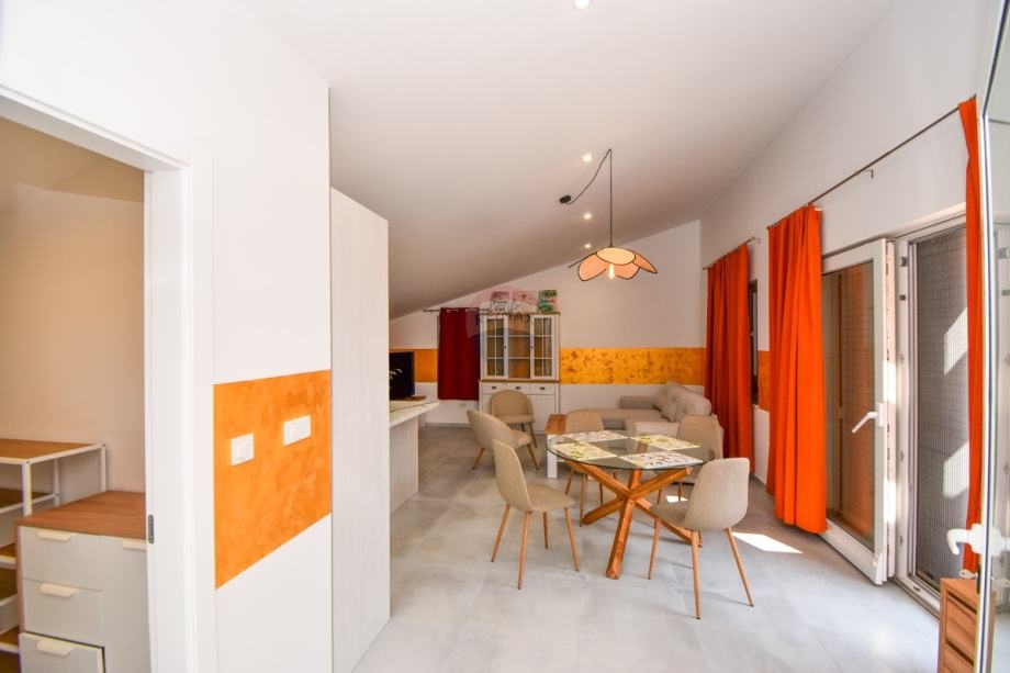 Casa Čista Mala, Vodice, 245m2