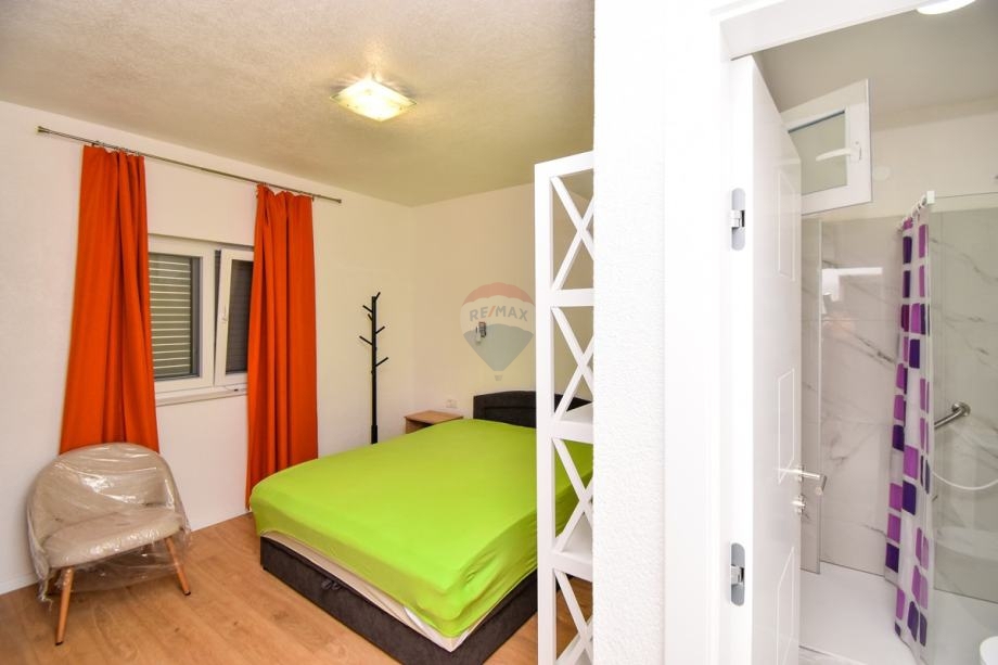 Casa Čista Mala, Vodice, 245m2