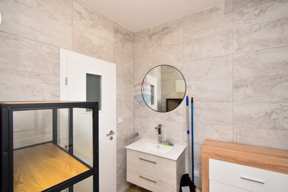 Casa Čista Mala, Vodice, 245m2