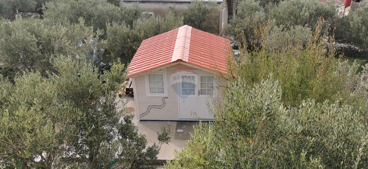 Casa Kaprije, Šibenik - Okolica, 166m2