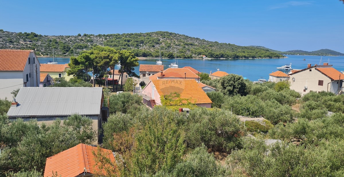 Casa Kaprije, Šibenik - Okolica, 166m2