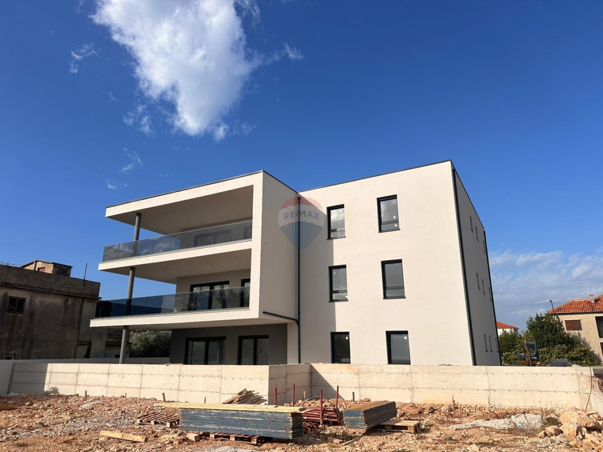 Appartamento Tribunj, 103,14m2