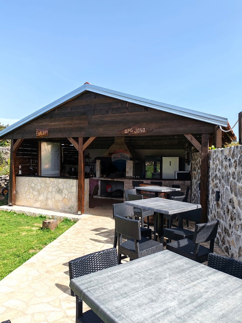 Casa Jadrija, Šibenik - Okolica, 125m2