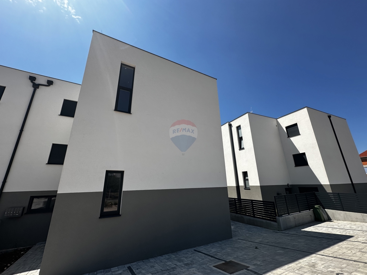 Appartamento Žaborić, Šibenik - Okolica, 94m2