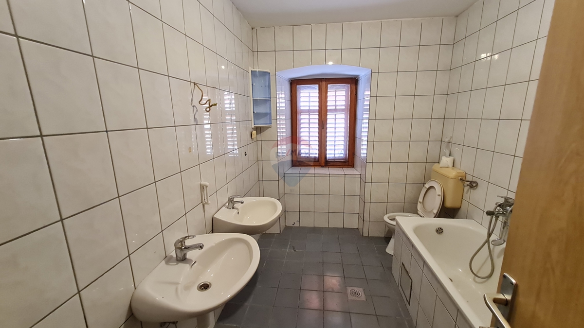 Casa Drniš, 348,61m2