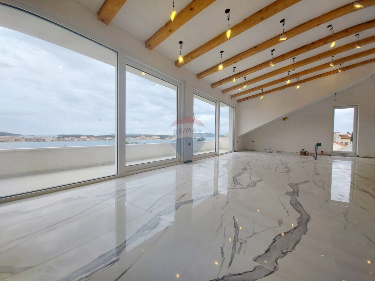 Casa Brodarica, Šibenik - Okolica, 286m2