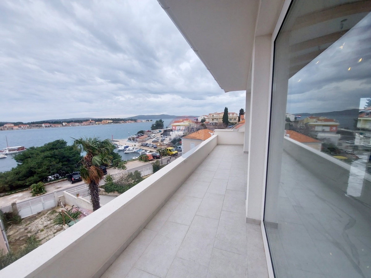 Casa Brodarica, Šibenik - Okolica, 286m2