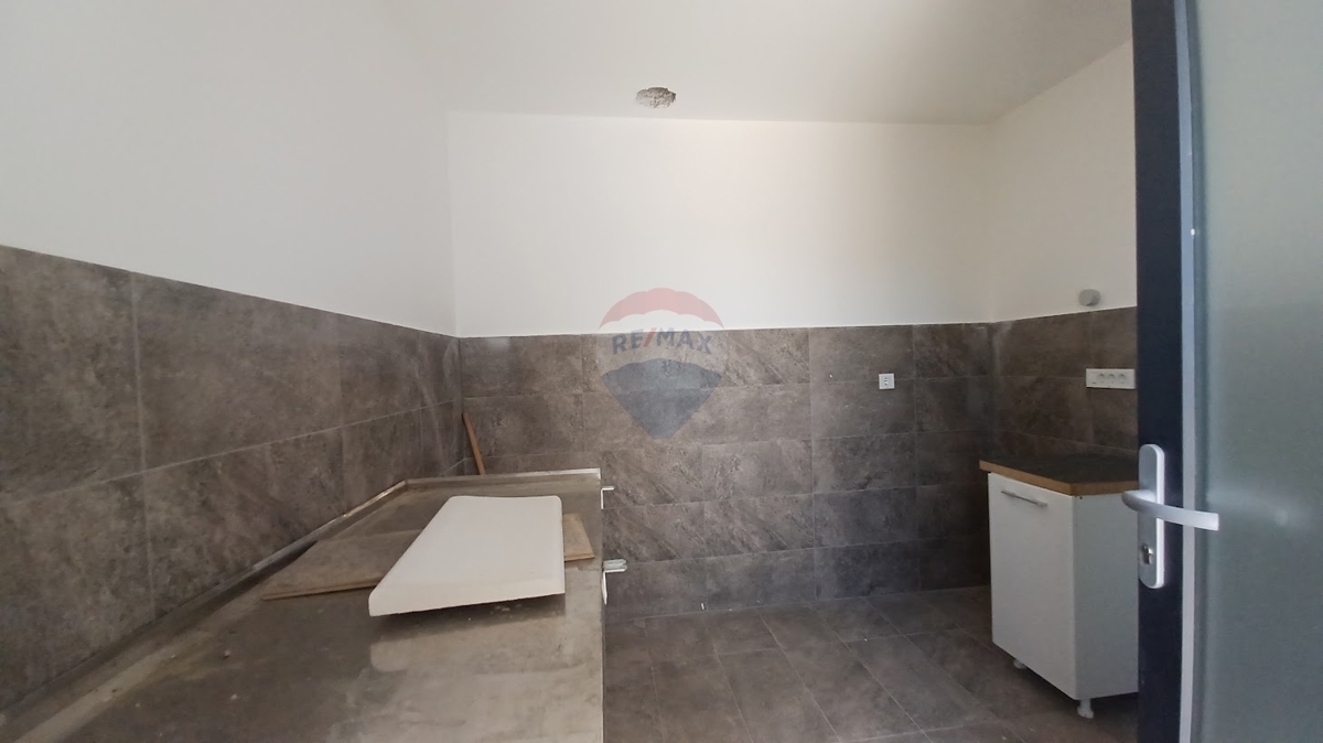 Appartamento di lusso con piscina 