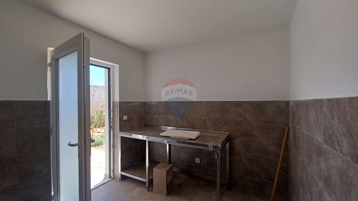 Appartamento di lusso con piscina 