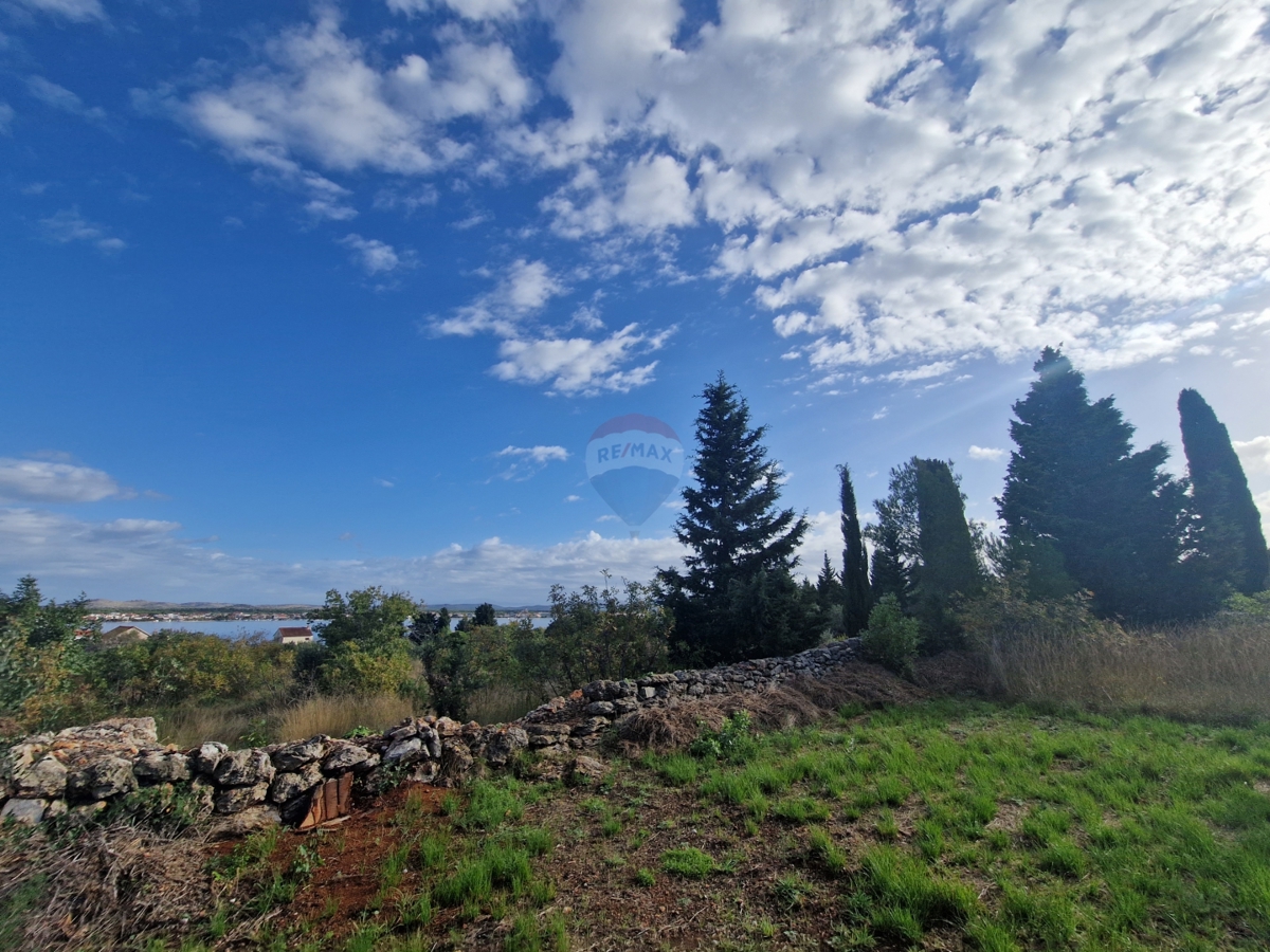 Terreno Prvić Šepurine, Vodice, 700m2