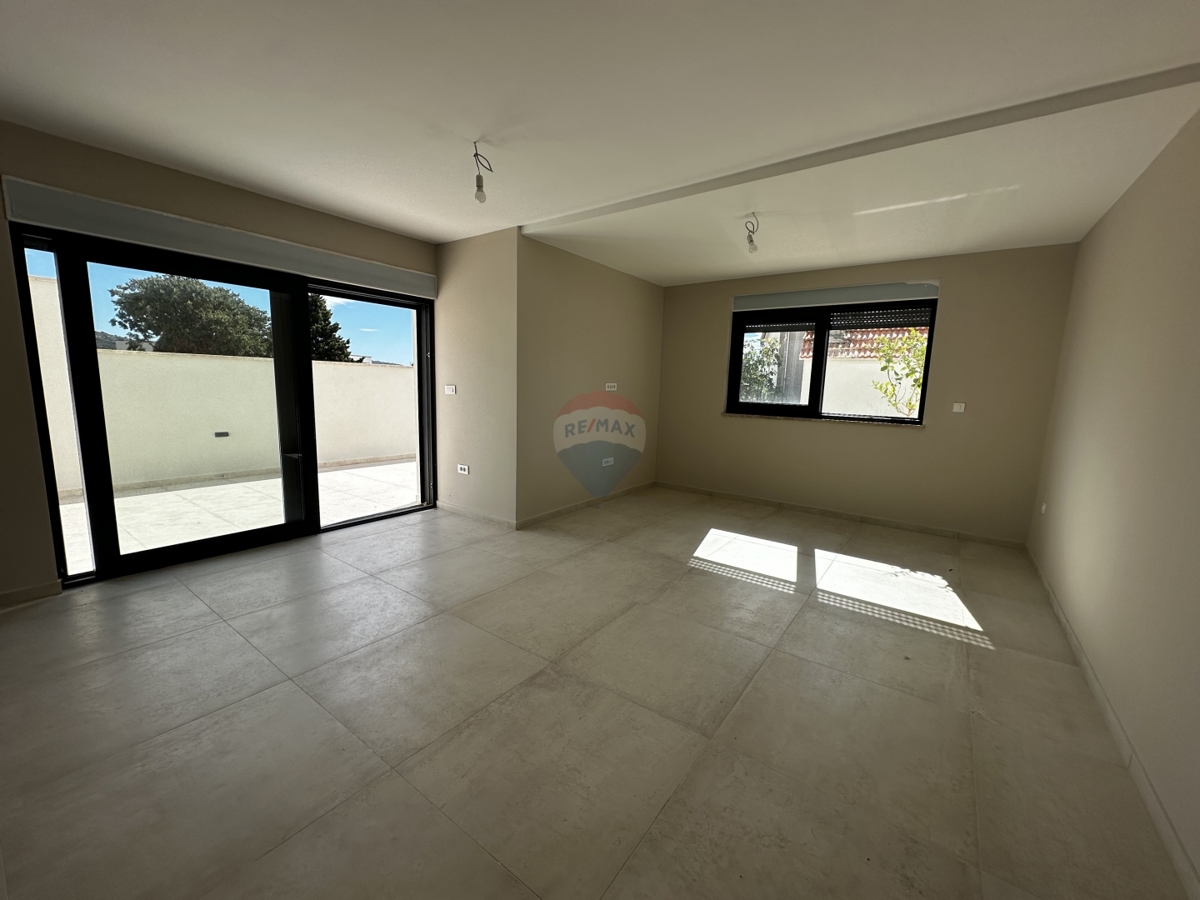 Appartamento Rogoznica, 77,02m2