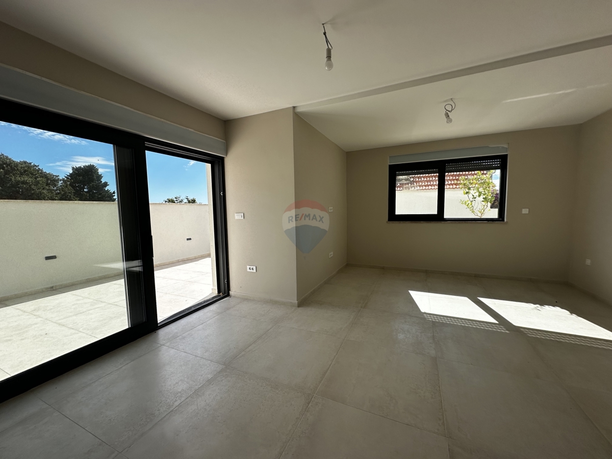 Appartamento Rogoznica, 77,02m2