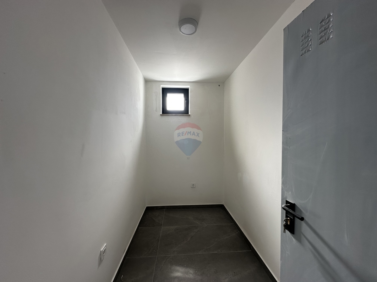 Appartamento Rogoznica, 77,02m2