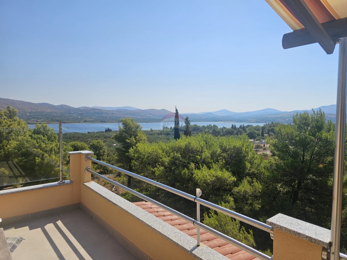 Casa Brodarica, Šibenik - Okolica, 314,31m2