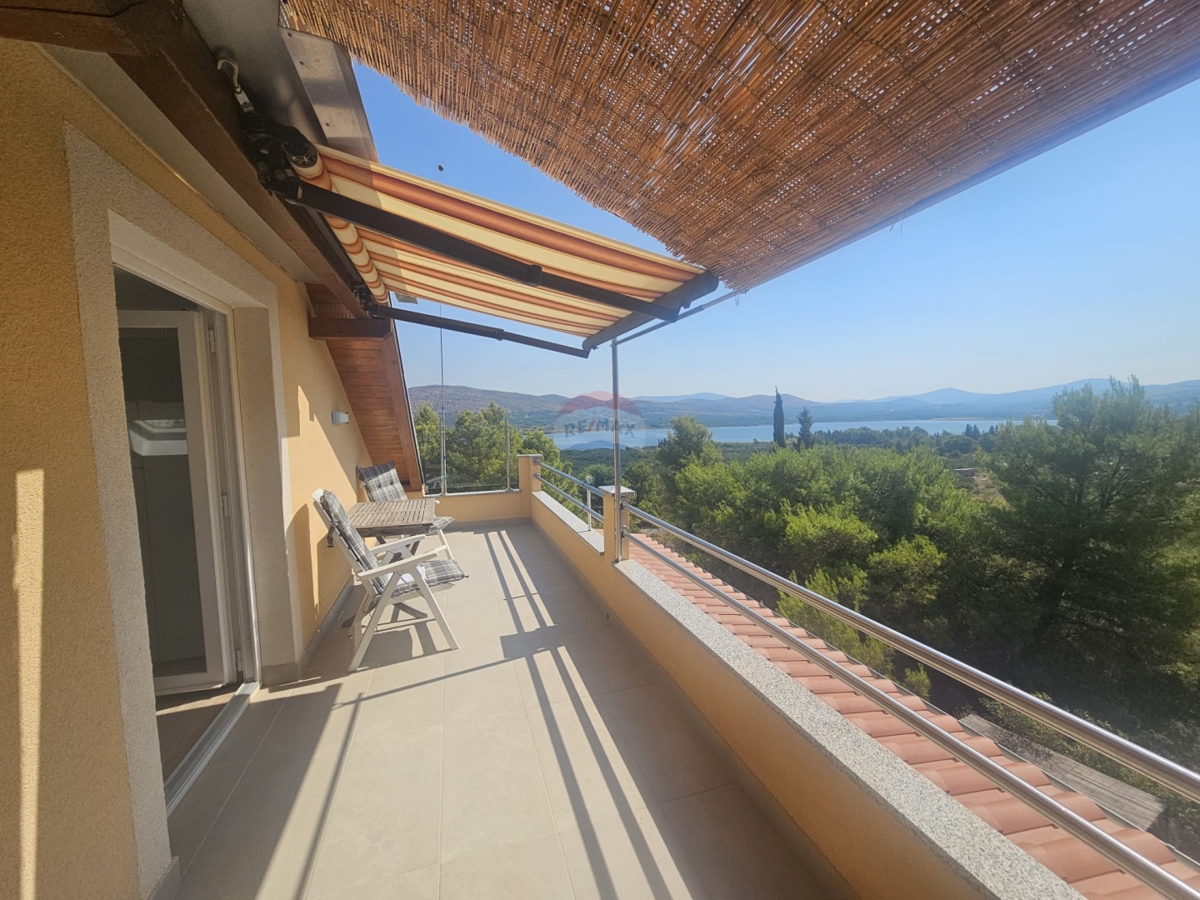 Casa Brodarica, Šibenik - Okolica, 314,31m2