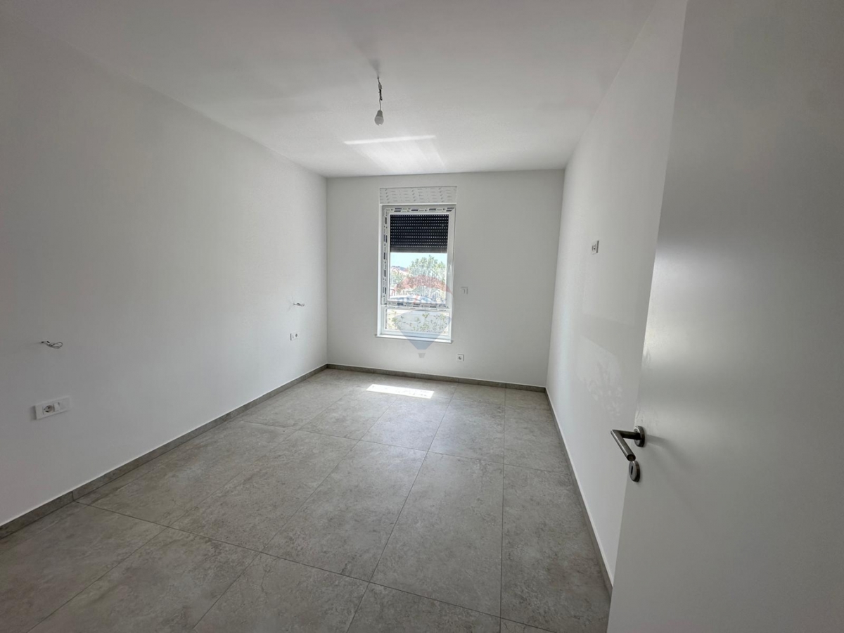 Appartamento Tribunj, 95,55m2