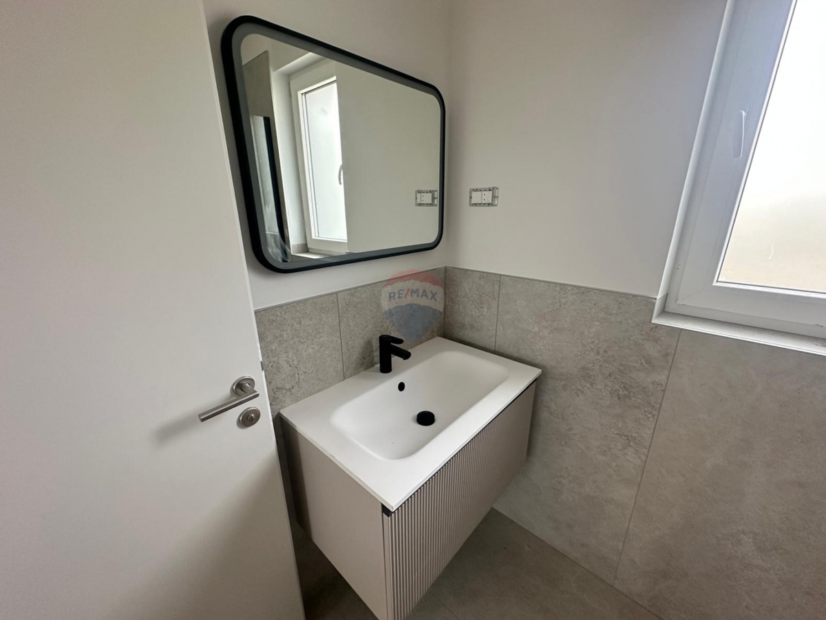 Appartamento Tribunj, 95,55m2