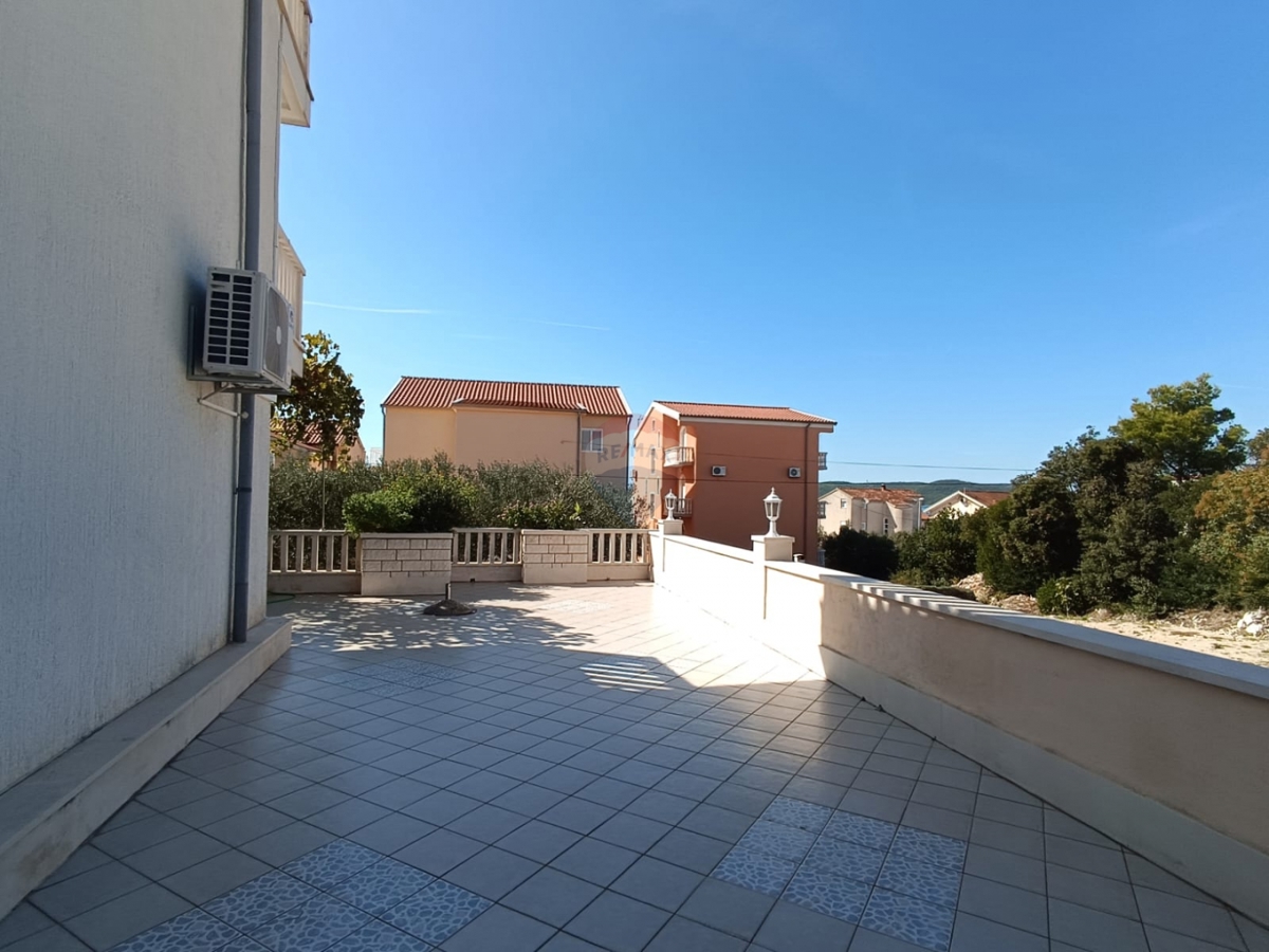 Casa Brodarica, Šibenik - Okolica, 340m2