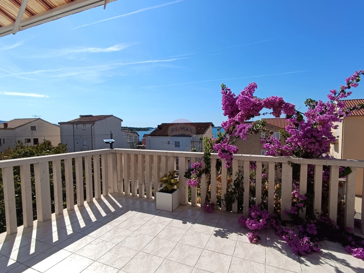 Casa Brodarica, Šibenik - Okolica, 340m2