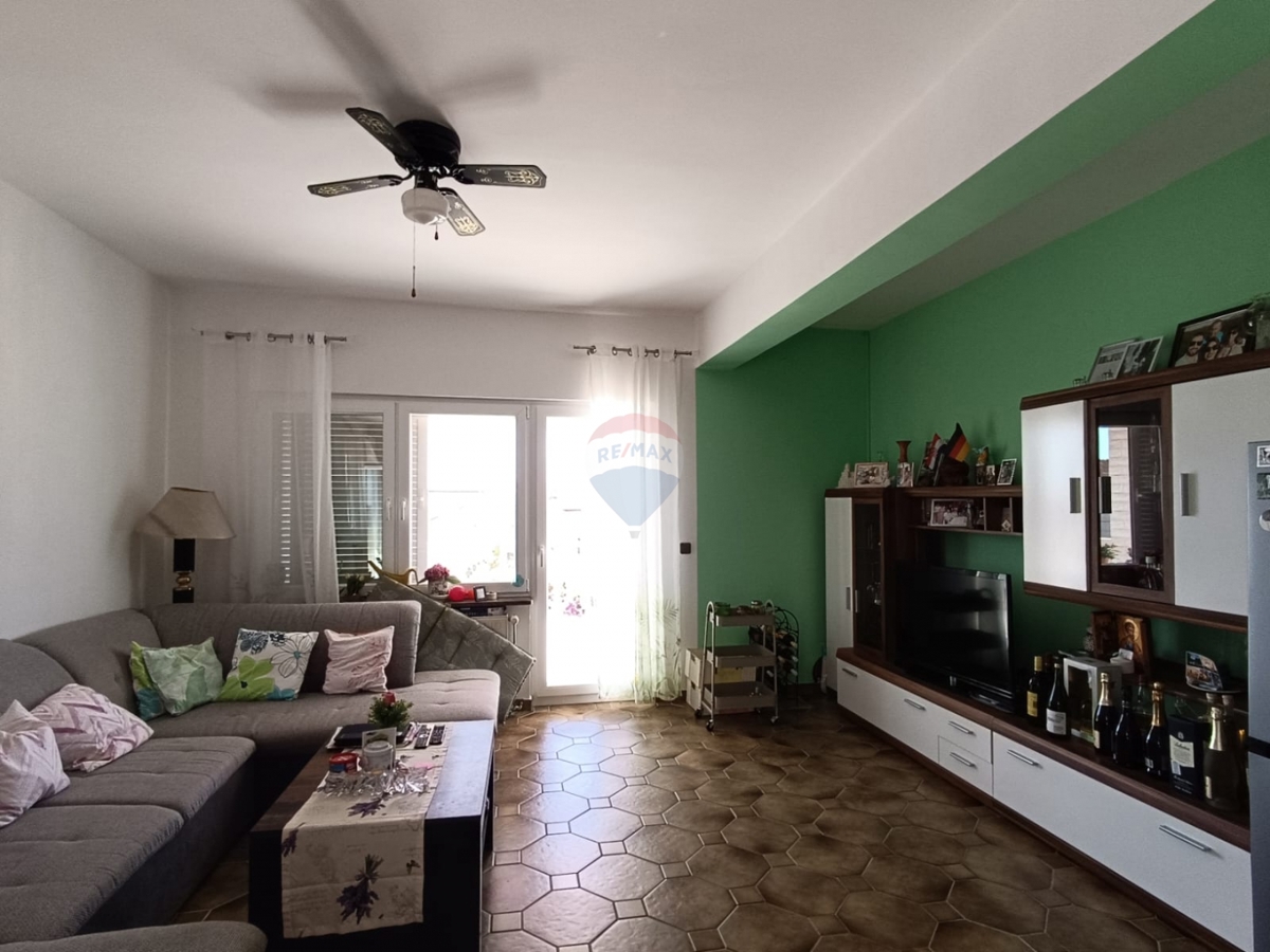 Casa Brodarica, Šibenik - Okolica, 340m2