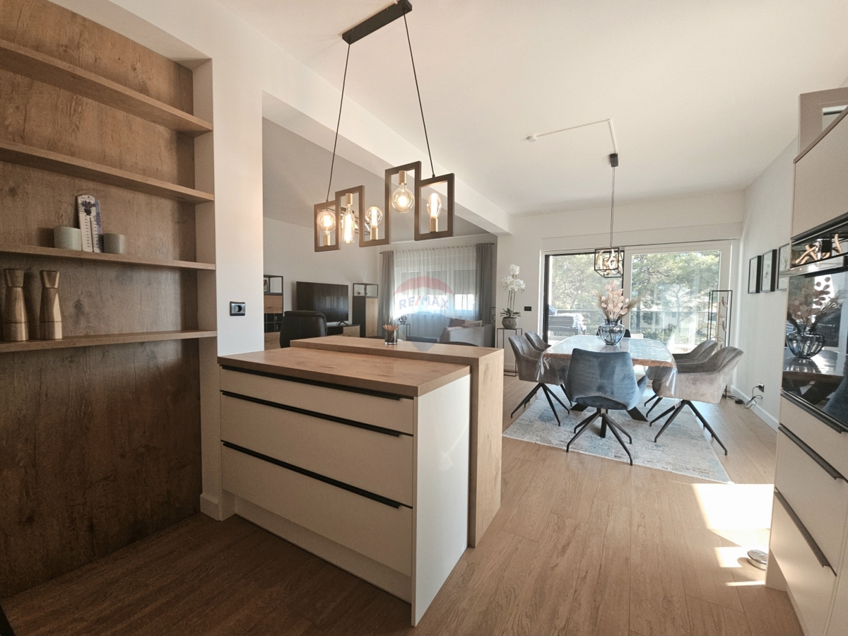 Appartamento Brodarica, Šibenik - Okolica, 135,28m2