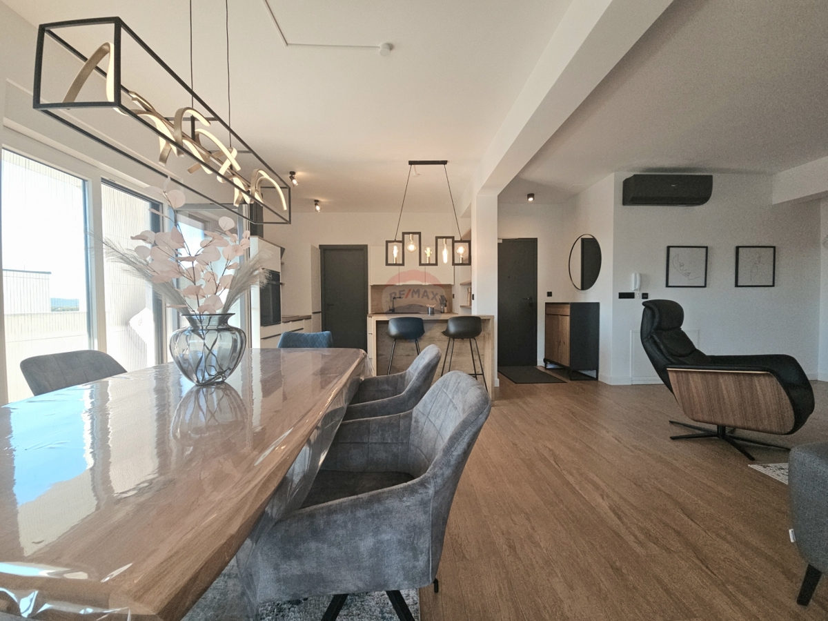 Appartamento Brodarica, Šibenik - Okolica, 135,28m2