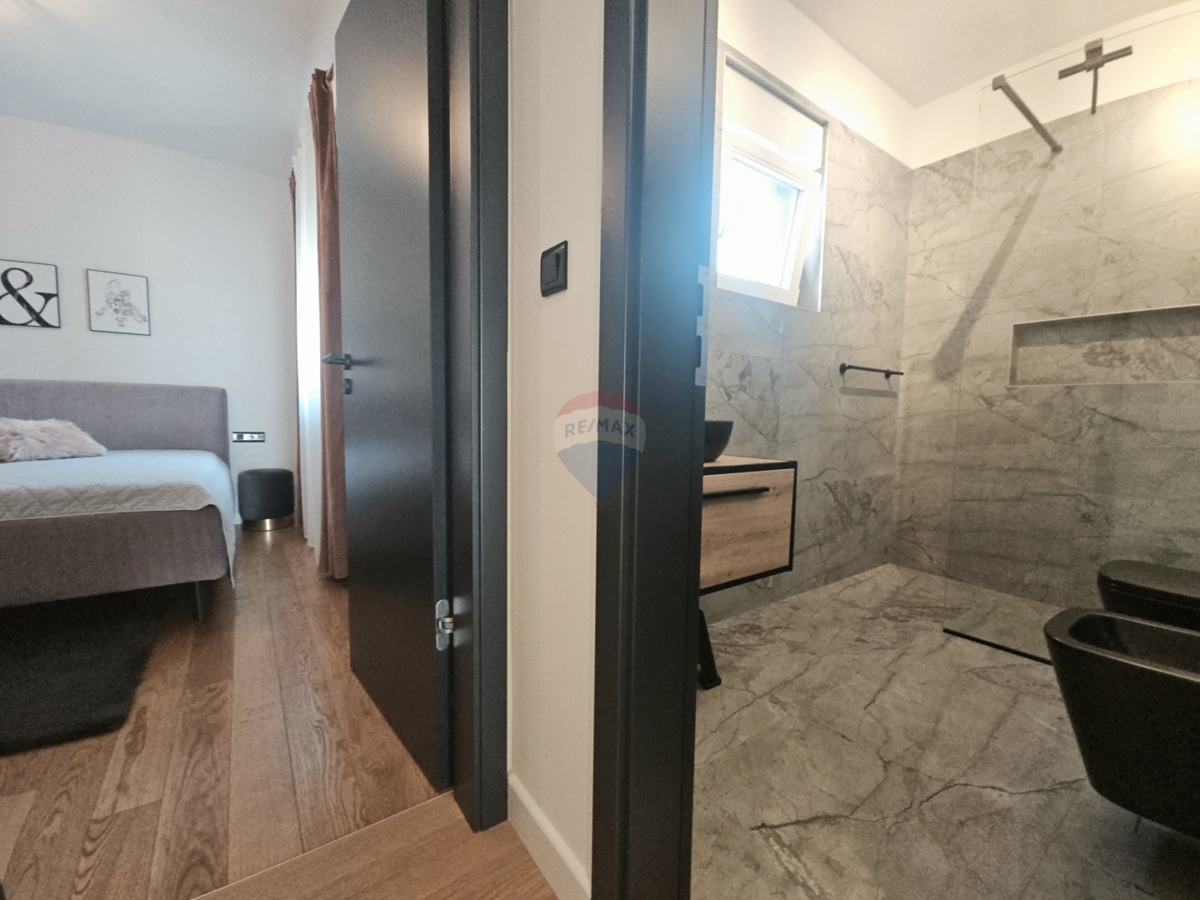 Appartamento Brodarica, Šibenik - Okolica, 135,28m2