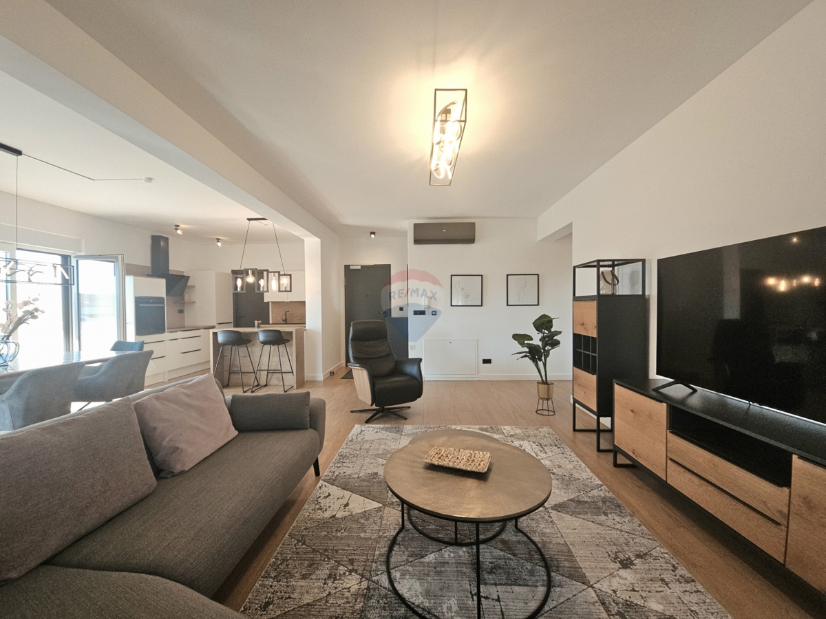 Appartamento Brodarica, Šibenik - Okolica, 135,28m2