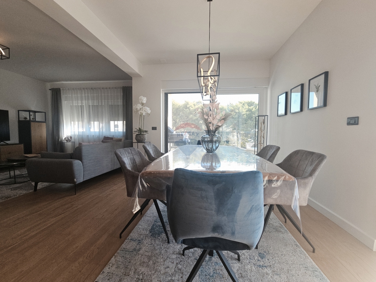 Appartamento Brodarica, Šibenik - Okolica, 135,28m2