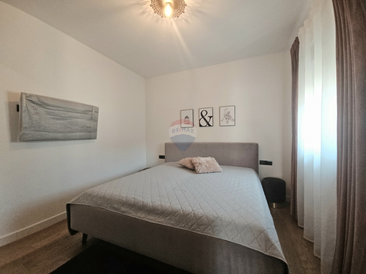 Appartamento Brodarica, Šibenik - Okolica, 135,28m2