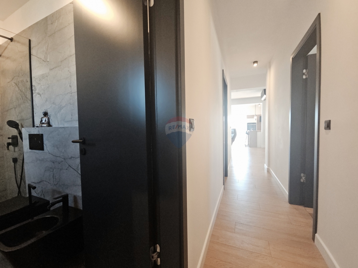 Appartamento Brodarica, Šibenik - Okolica, 135,28m2