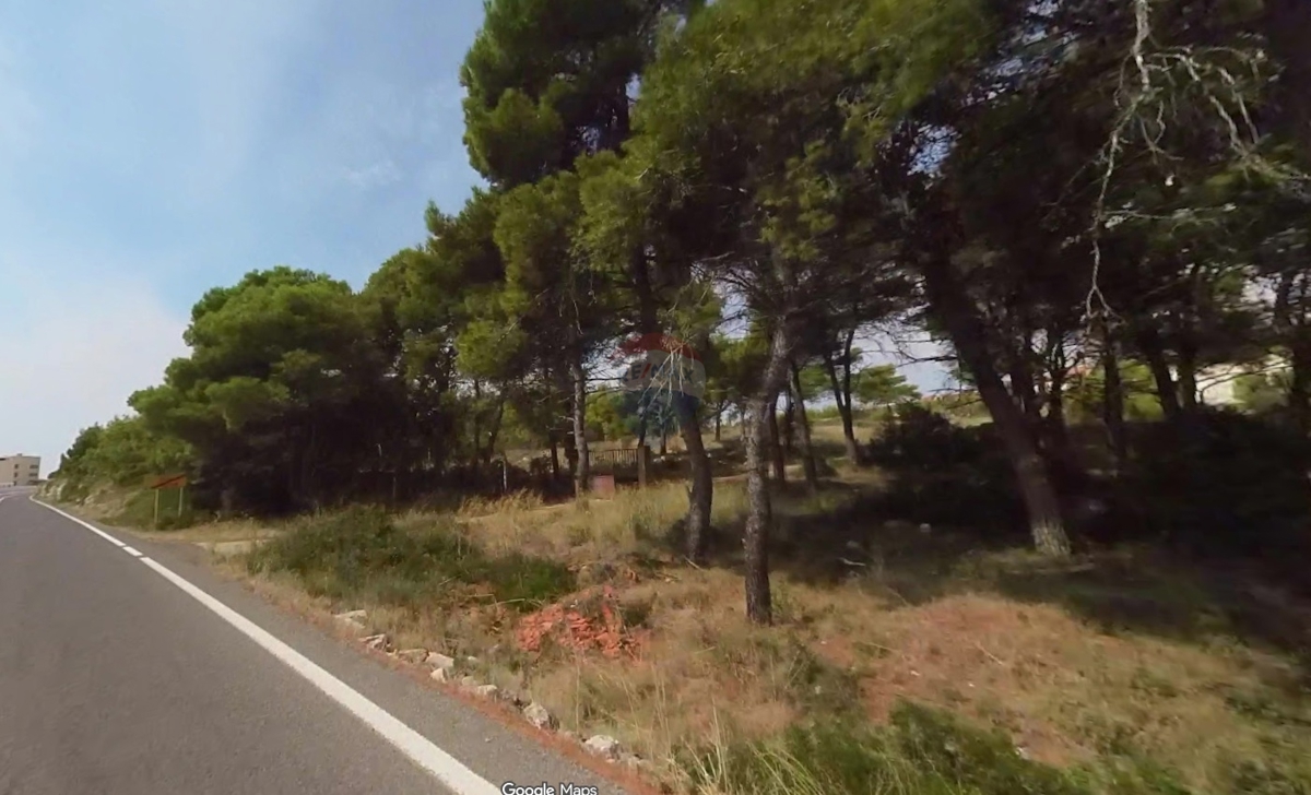 Terreno in zona commerciale, 4128 m2 - Rogoznica