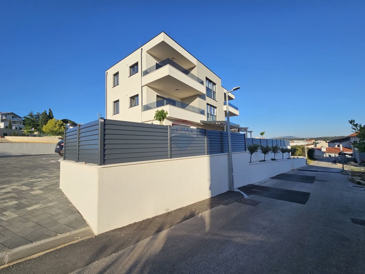 Appartamento Brodarica, Šibenik - Okolica, 111,18m2