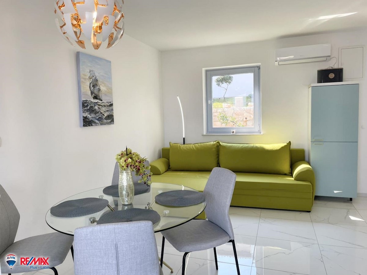 Appartamento Ravni, Raša, 58m2