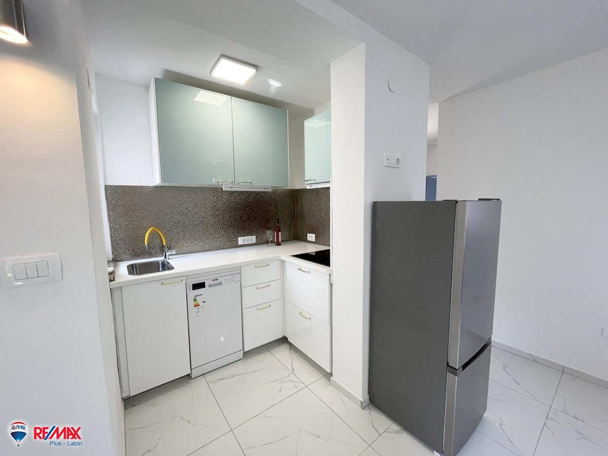 Appartamento Ravni, Raša, 58m2