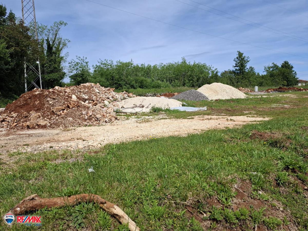 Cantiere Labin, 901m2