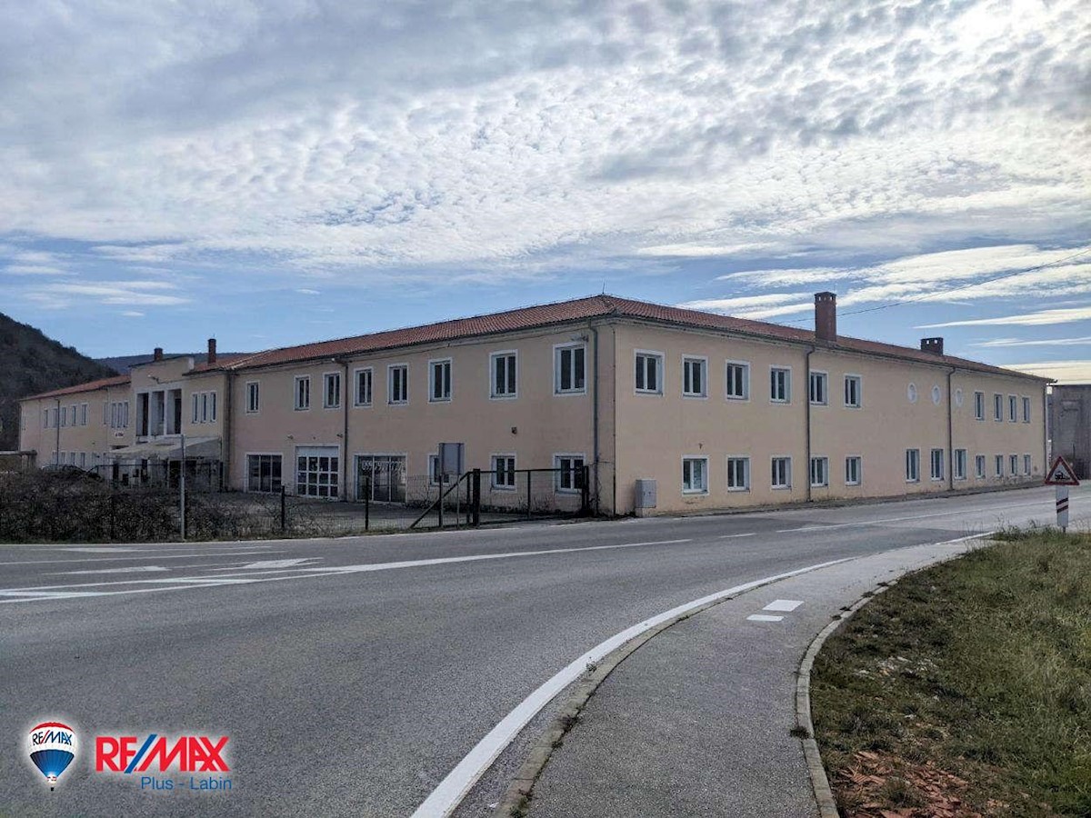 Commerciale Labin, 3.700m2