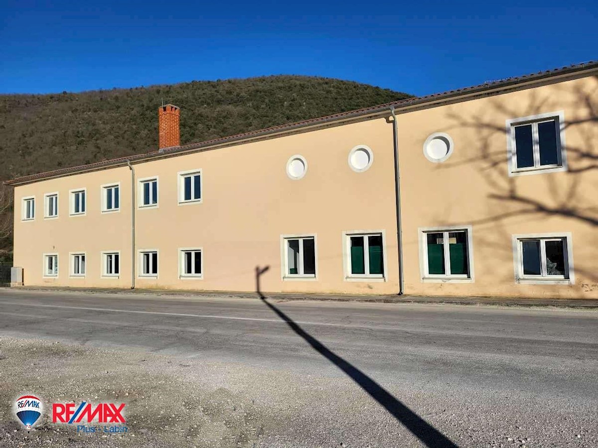 Commerciale Labin, 3.700m2