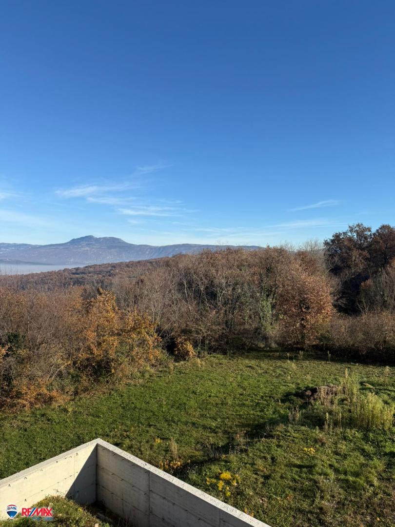 Cantiere Nedešćina, Sveta Nedelja, 820m2