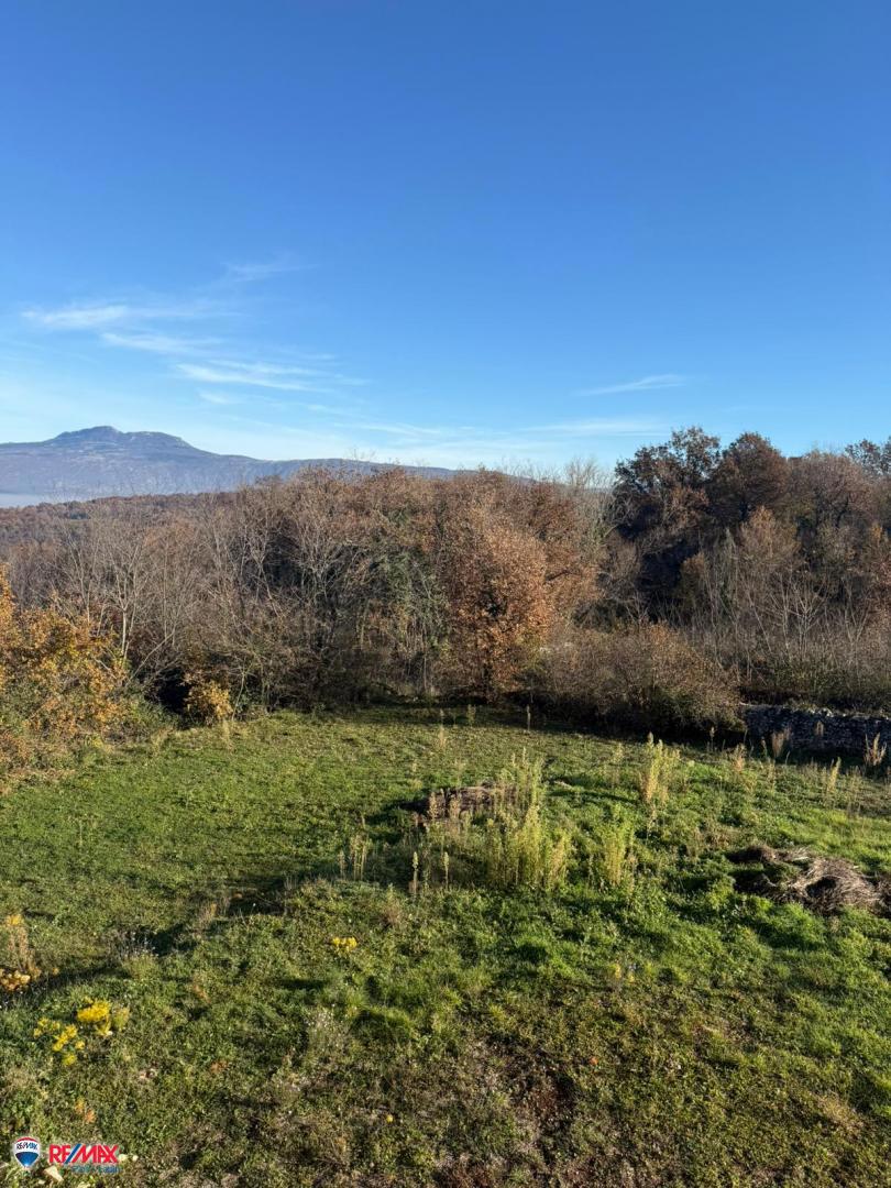 Cantiere Nedešćina, Sveta Nedelja, 820m2