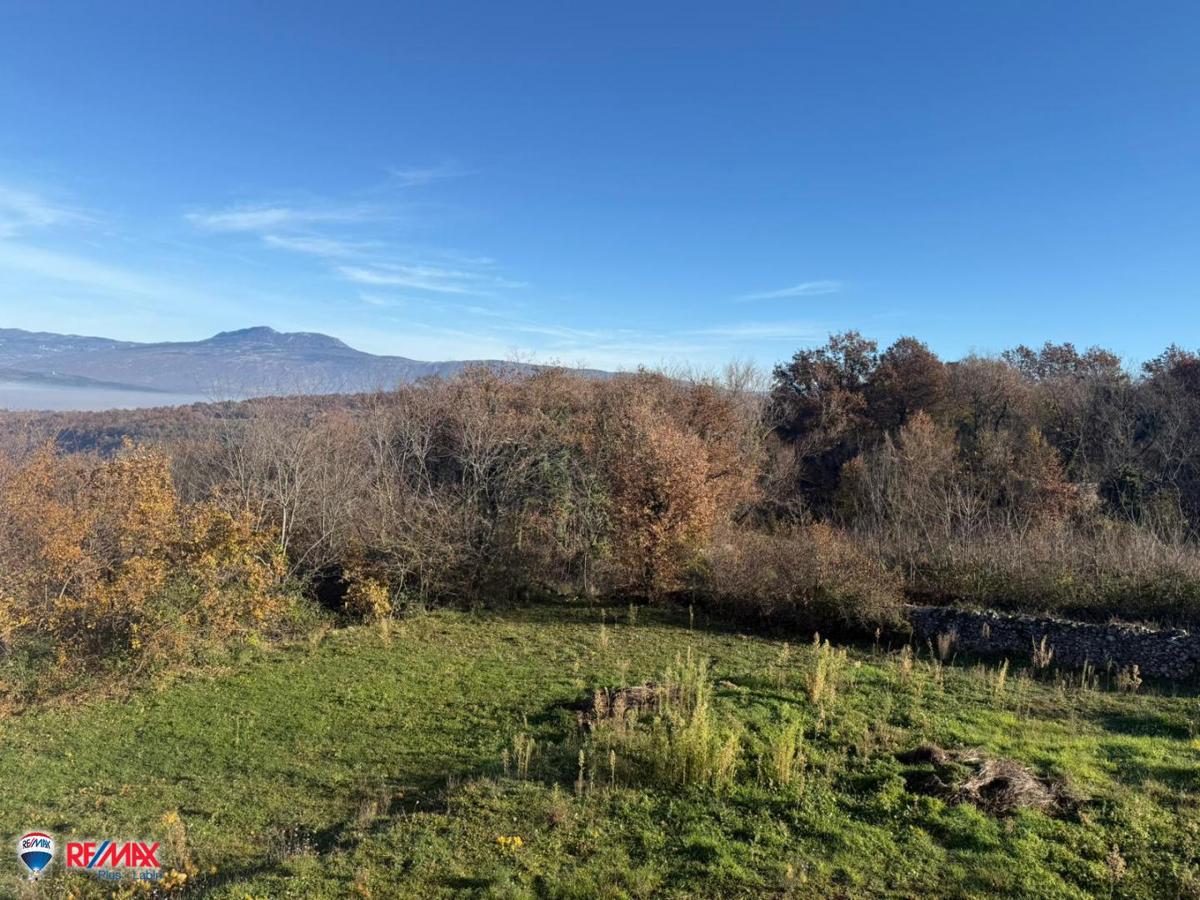 Cantiere Nedešćina, Sveta Nedelja, 820m2