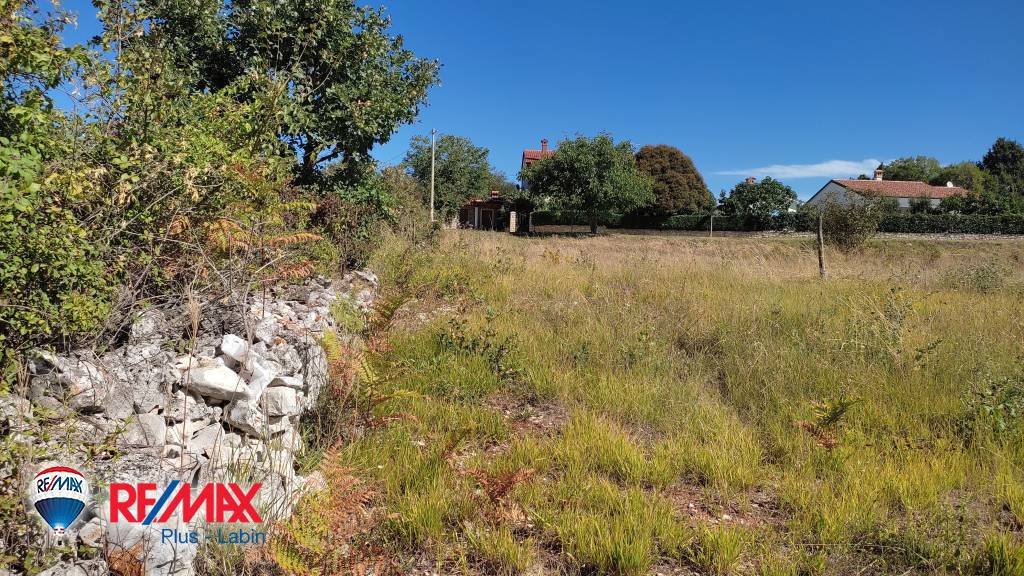 Cantiere Jurići, Žminj, 950m2