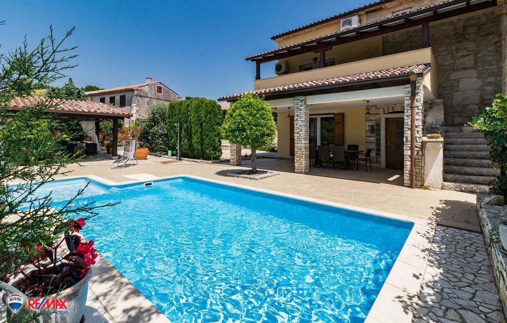 Casa Manjadvorci, Barban, 274,15m2