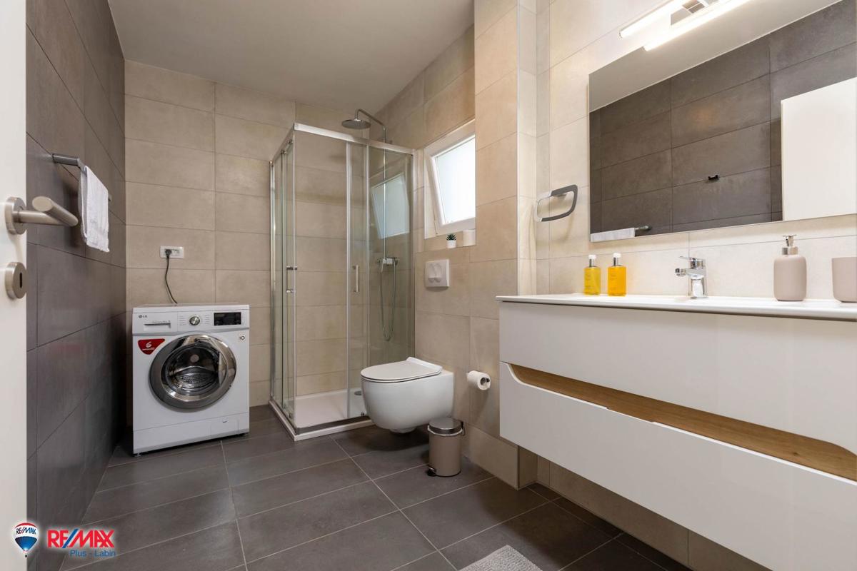 Villa Sveti Lovreč Labinski, Raša, 170m2