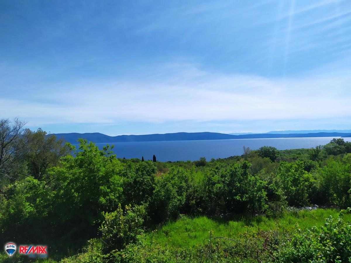 Cantiere Ravni, Raša, 730m2