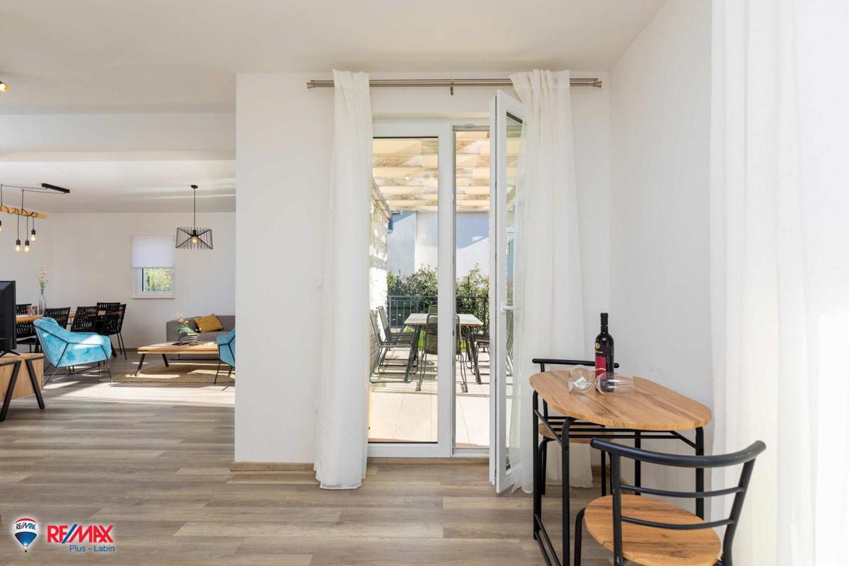 Villa Sveti Lovreč Labinski, Raša, 120m2